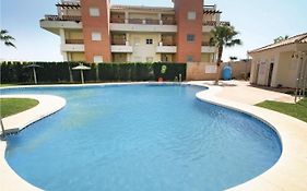 2 Bedroom Cozy Apartment In Benalmadena Costa